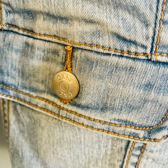 CAbi light blue denim blazer jacket button front #250 stretch Women’s Size L - Picture 6 of 9
